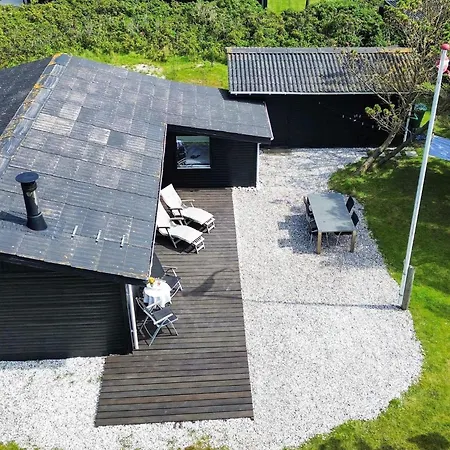 Three-bedroom In 28 Holiday home Lokken