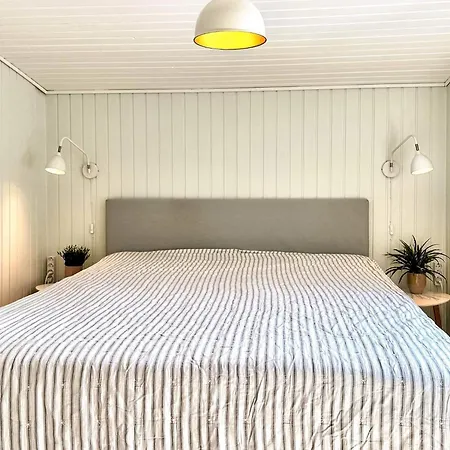 Three-bedroom In 28 * Lokken